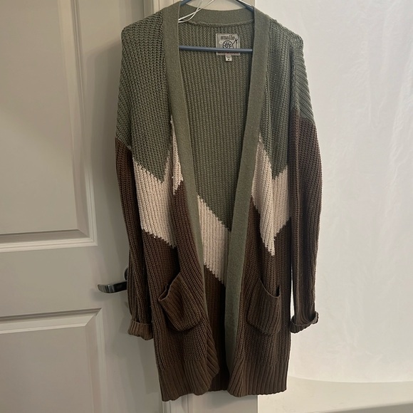 Very warm comfy cardigan. It’s light green, cream, and brown. - Picture 1 of 1